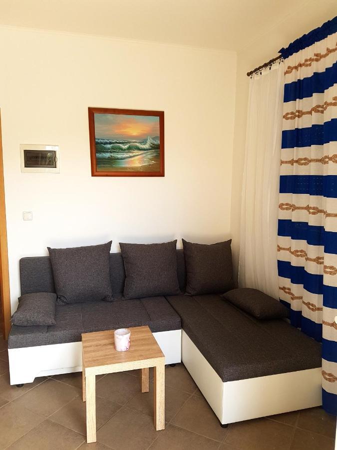 Apartments With A Parking Space Nin, Zadar - 13571 Esterno foto